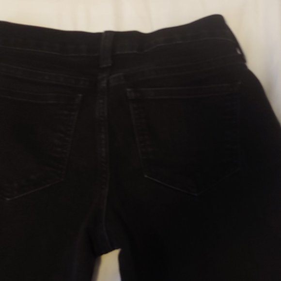Old Navy. Diva skinny size 2 short - Picture 2 of 5
